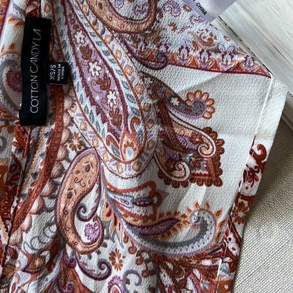 Cotton Candy LA paisley pattern scarf top NWOT XS - Picture 5 of 7